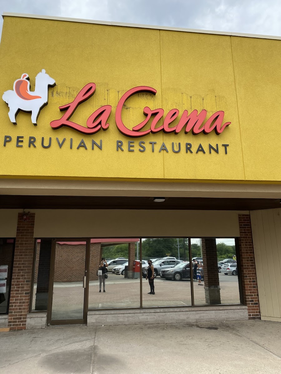 La Crema Peruvian Restaurant